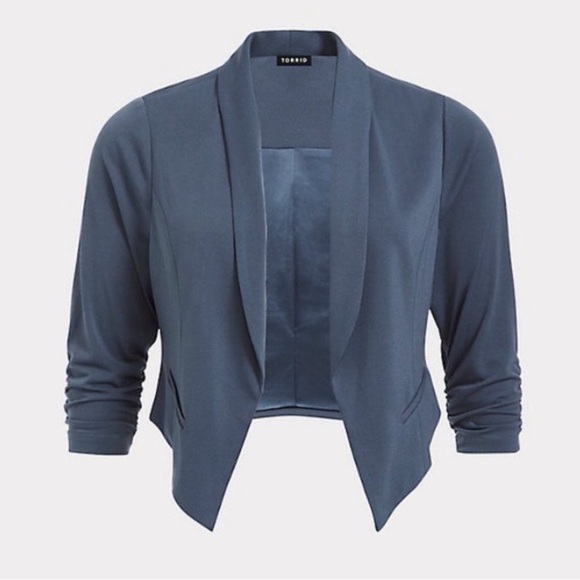 Torrid Blue crepe open blazer with Ruched Sleeves - Picture 3 of 9